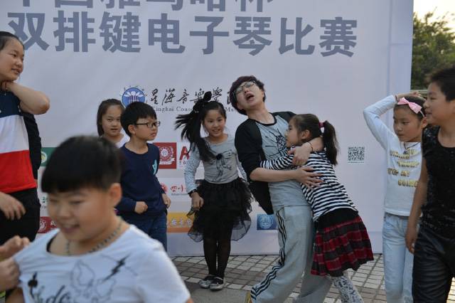记2014年中国明升mansion杯双排键电子琴总决赛
