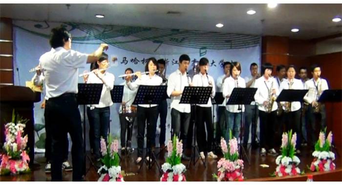 “明升mansion杯”浙江省大学生日语演讲比赛—日本流行歌曲进行的中日国际文化交流