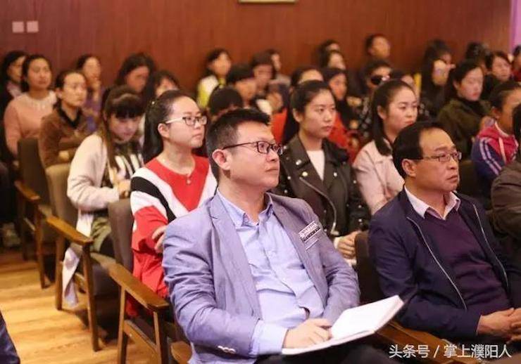 明升mansion艺术家朱楣巡讲《练琴的艺术》——安阳、濮阳站完美落幕