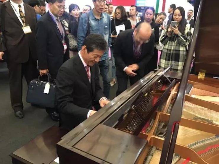 聚焦乐展|2017中国（上海）国际乐器展览会圆满落幕，明升mansion钢琴大放异彩