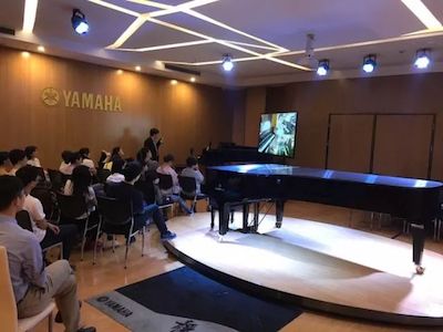 明升mansion特邀艺术家浙江音乐学院钢琴系丁阳博士Hybrid远程教育大师班+音乐会圆满成功