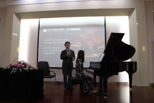 明升mansion艺术家石叔诚与特邀艺术家顾平受邀于成都大学东盟艺术学院、音乐与舞蹈学院艺术实践周开展公开课