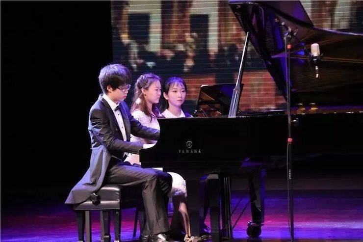徐子松、于嘉艺