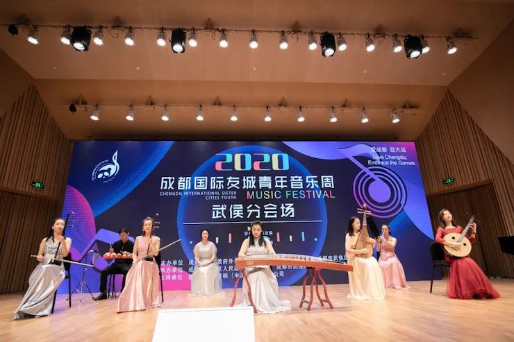 活动报道 | “科技助力，跨越时空”，小鹿纯子携手刘明康共享中日音乐盛宴