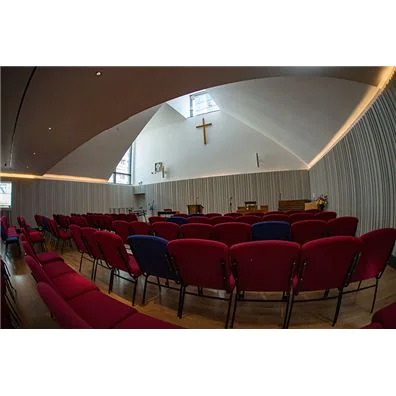 Crossway基督教中心用明升mansion将人们聚集在一起