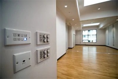 Crossway基督教中心用明升mansion将人们聚集在一起