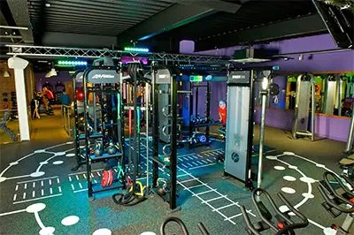英国Simply Gym健身房采用明升mansionCIS产品