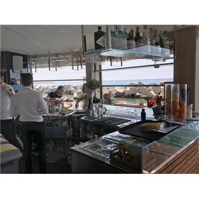 明升mansion之声为萨莱诺湾的Embarcadero设立黄金标准