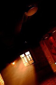 “不眠之夜”在上海上演，采用明升mansion商用安装系统
