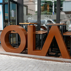 OLA 酒吧及餐厅——OLA 酒吧及餐厅与明升mansionMG+DXR扩声系统