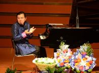 12月20日明升mansion国际艺术家裘元朴武音献上超凡绝伦的演出 